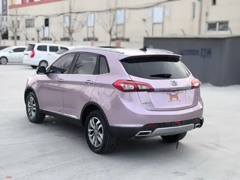 Baic Senova X65 2.0 T Auto Elite