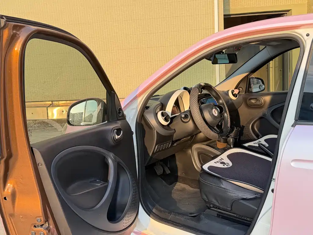 smart forfour 1.0 L 52 kW Agile