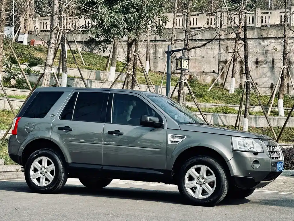 Freelander 2 3.2 i6 Auto HSE Gasoline
