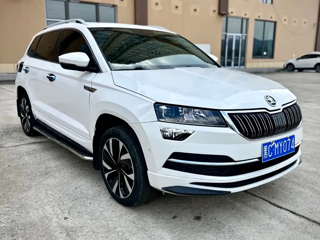 Karoq TSI280 Luxury Enjoyment
