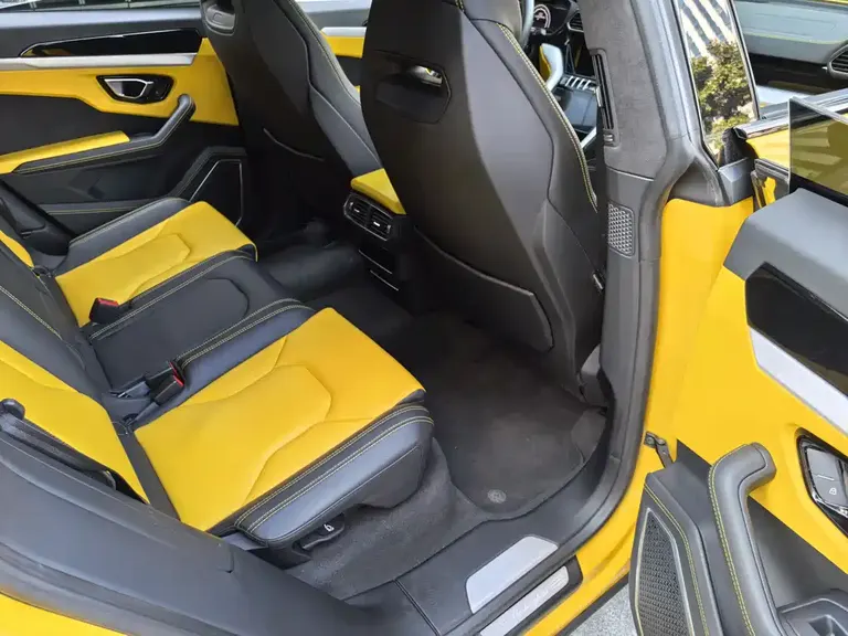 Lamborghini Urus 4.0 T V8
