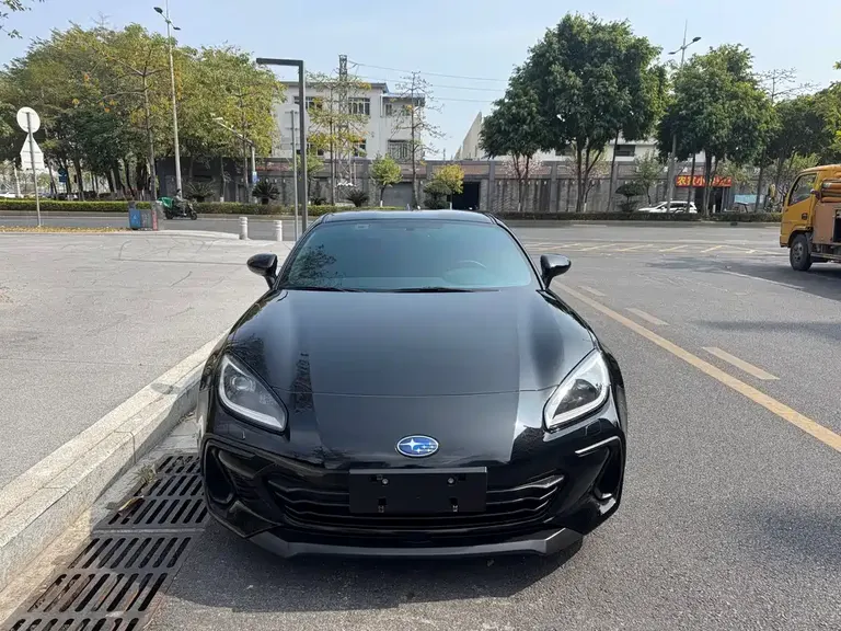 Subaru BRZ 2.4 L Manual