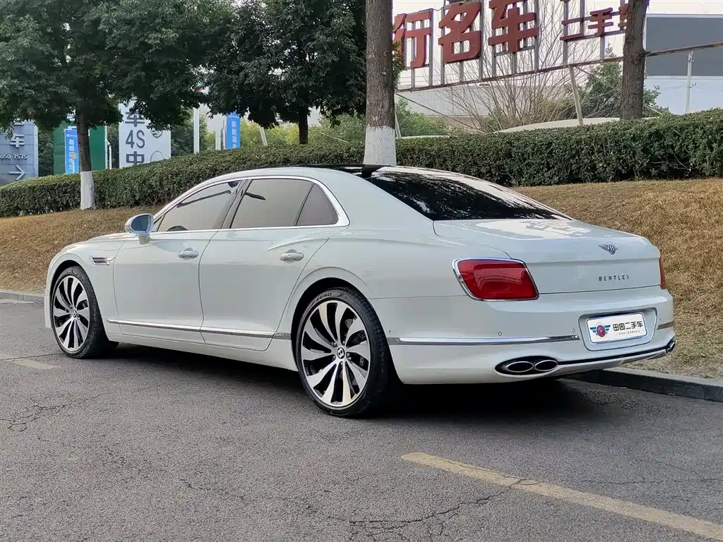 Flying Spur 4.0 T V8 Standard