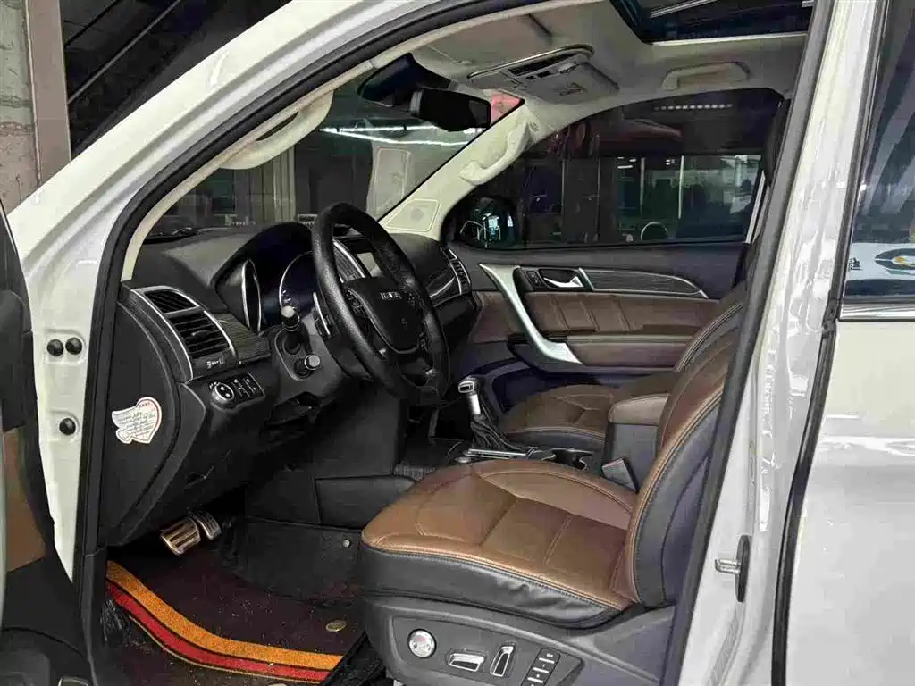 Haval H9 2.0 T 4 WD Luxury 5-seat
