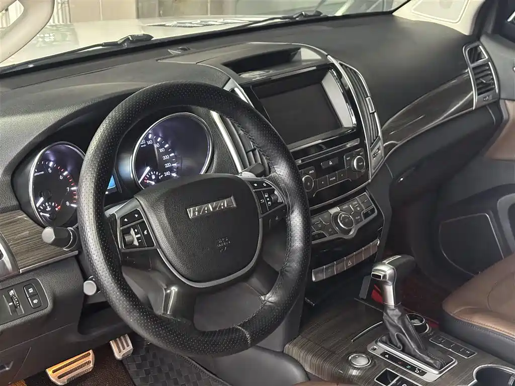 Haval H9 2.0 T 4 WD Luxury 5-seat