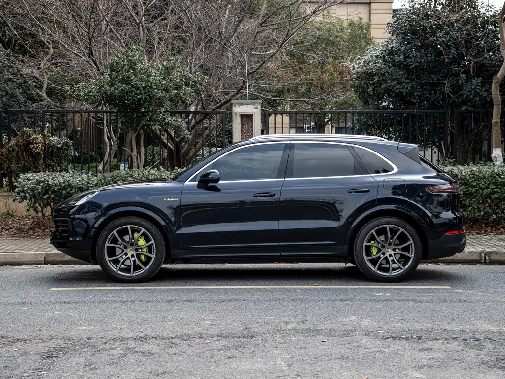Cayenne NEV Cayenne E-Hybrid 2.0 T
