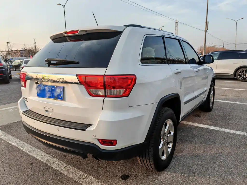 Grand Cherokee (Import) 3.6 L Comfort Enjoyment Navigation