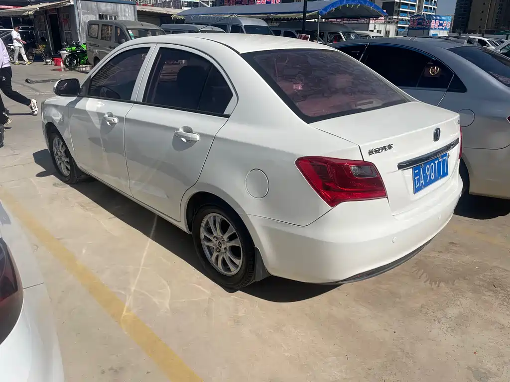 Yuexiang V3 1.4 L Manual Bliss CN-IV