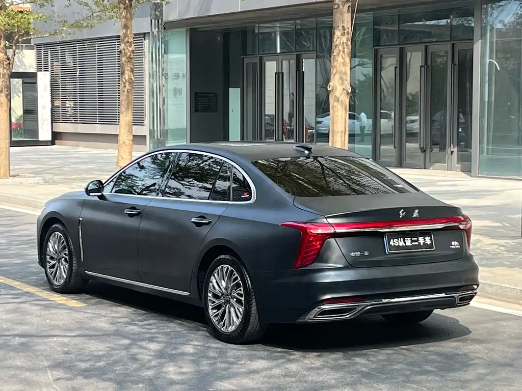Hongqi H5 2.0 T Auto Connected Flagship Leading