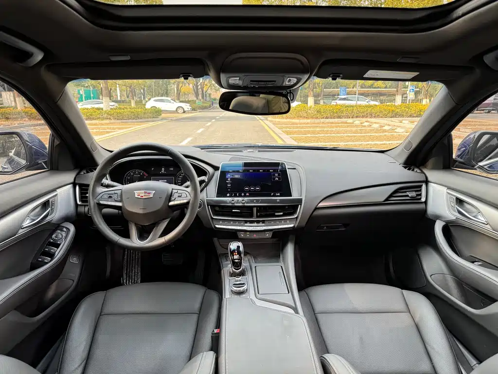Cadillac CT5 Facelift 28 T Luxury