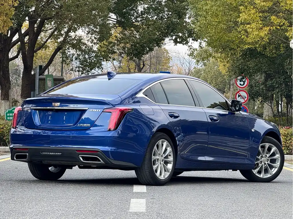 Cadillac CT5 Facelift 28 T Luxury