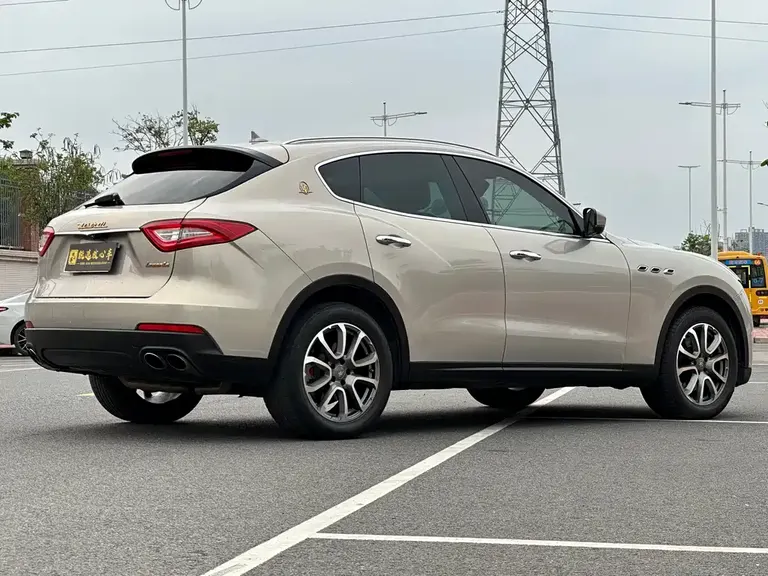 Maserati Levante 3.0 T Classic