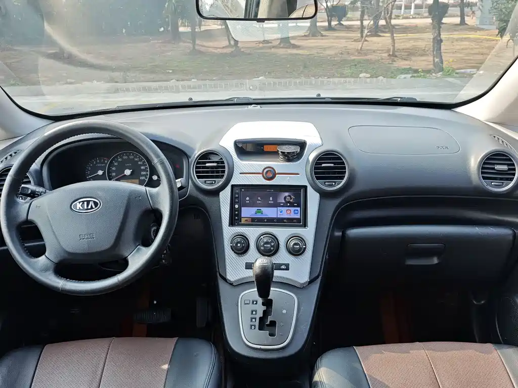 Carens 佳乐 2007款 2.0 L 7座舒适版