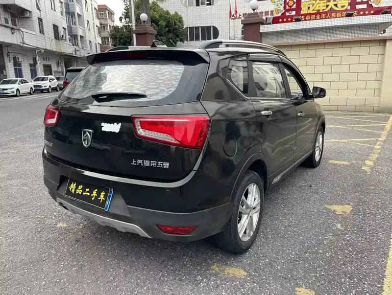 Baojun 560 1.8 L Manual Elite