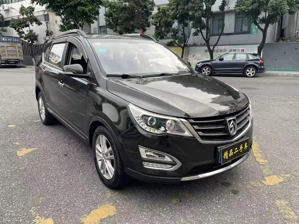Baojun 560 1.8 L Manual Elite