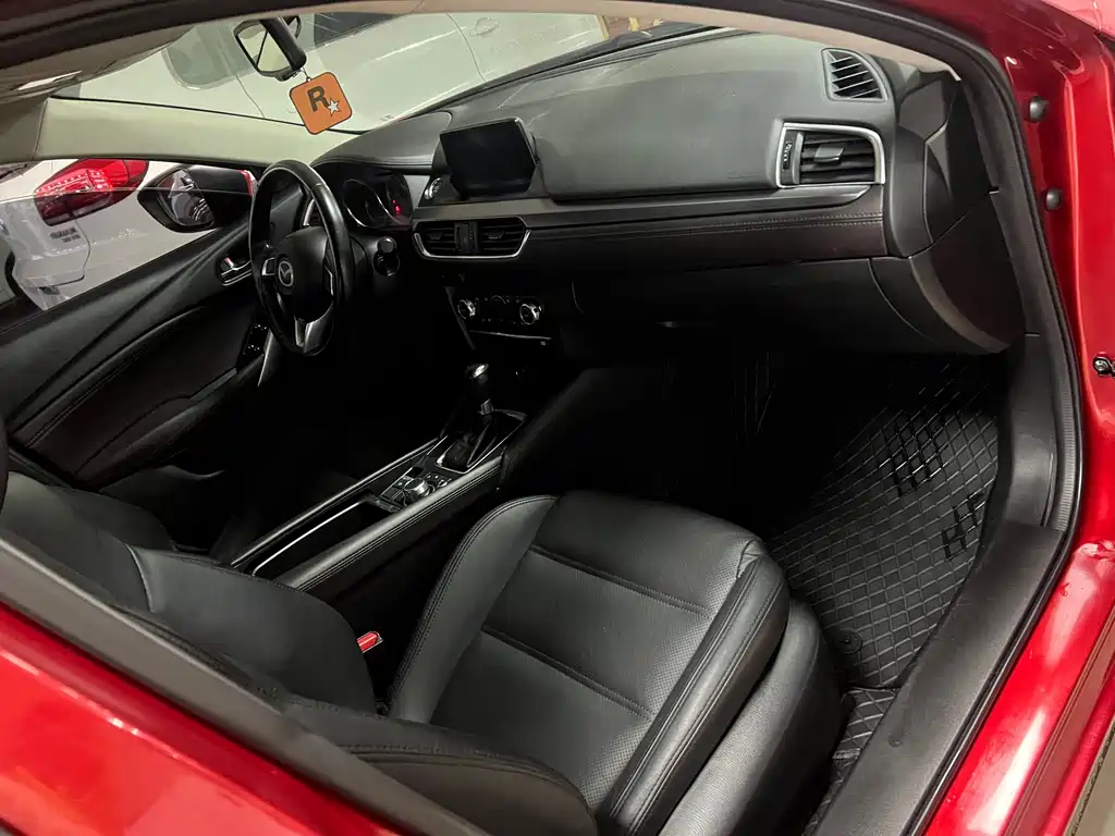 Atenza 2.0 L Blue Sky Luxury