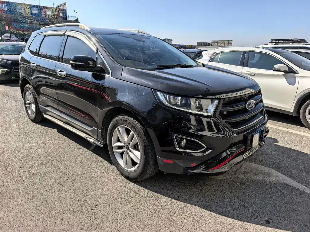 Edge 2.0 T GTDi 2 WD Platinum Sharp