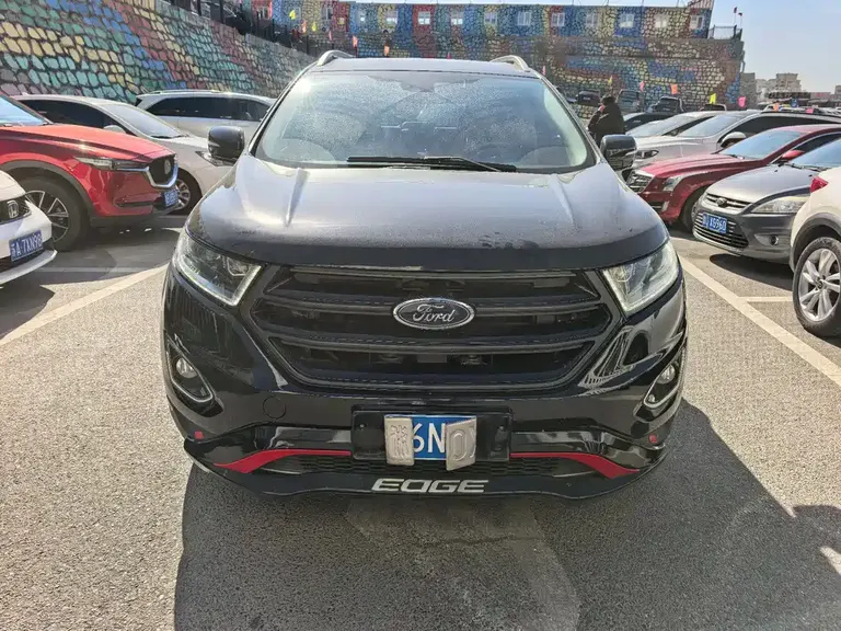 Ford Edge 2.0 T GTDi 2 WD Platinum Sharp