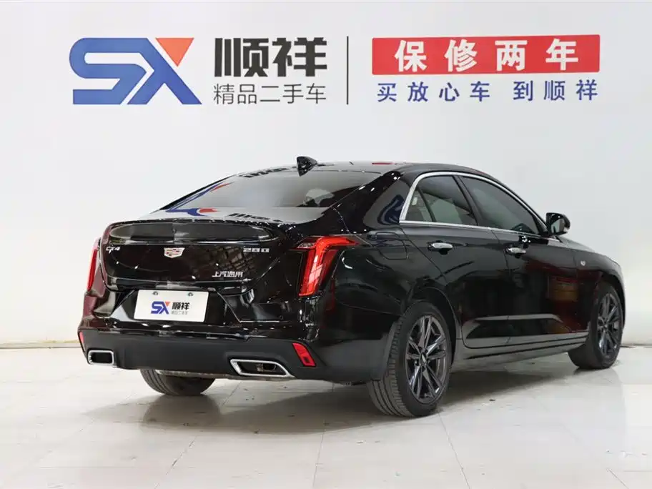 Cadillac CT4 28 T Luxury