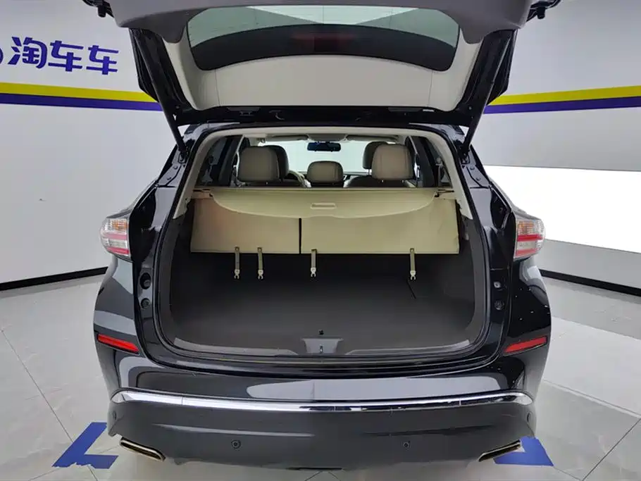 Murano 2.5 L XL 2 WD Connected Luxury CN-VI