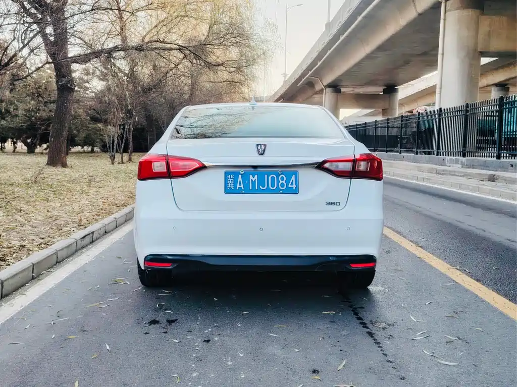 Roewe 360 1.5 L Auto Luxury