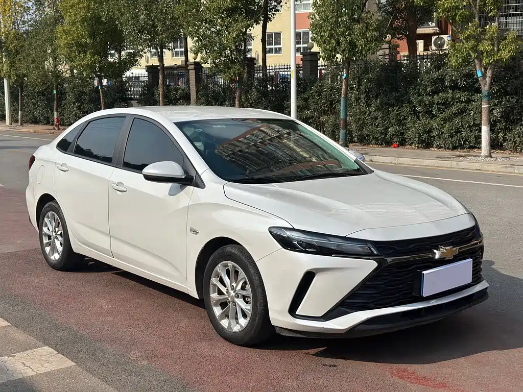 Monza 1.5 L DCT Pleasure