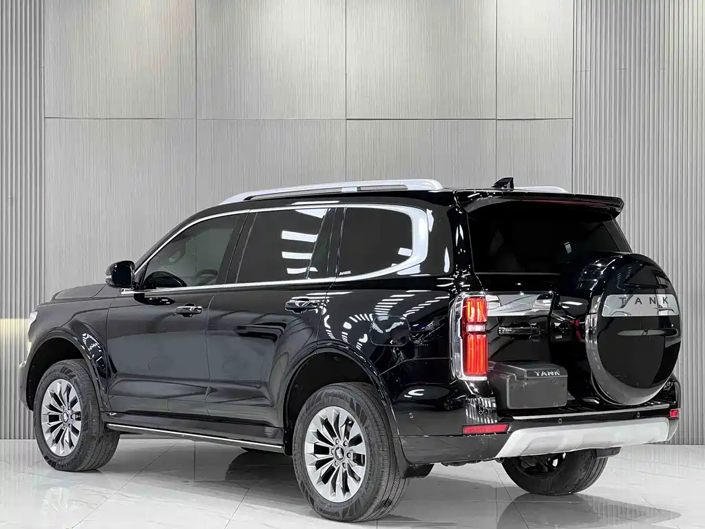 Tank 500 3.0 T Sport Realm 5-seat