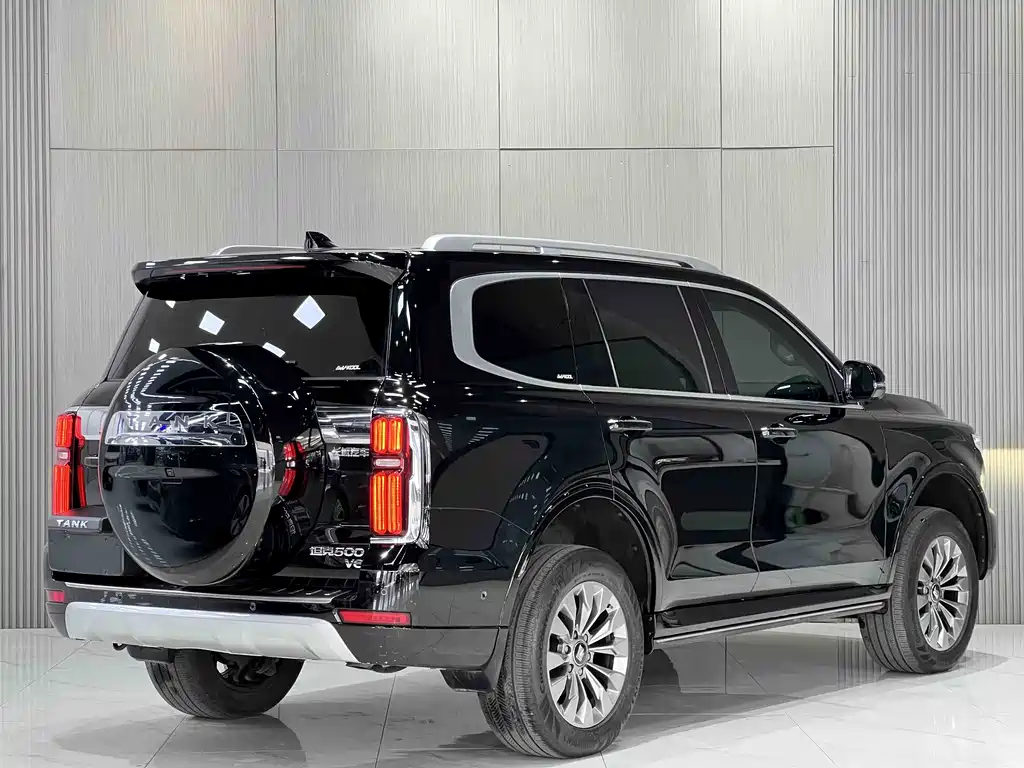 Tank 500 3.0 T Sport Realm 5-seat