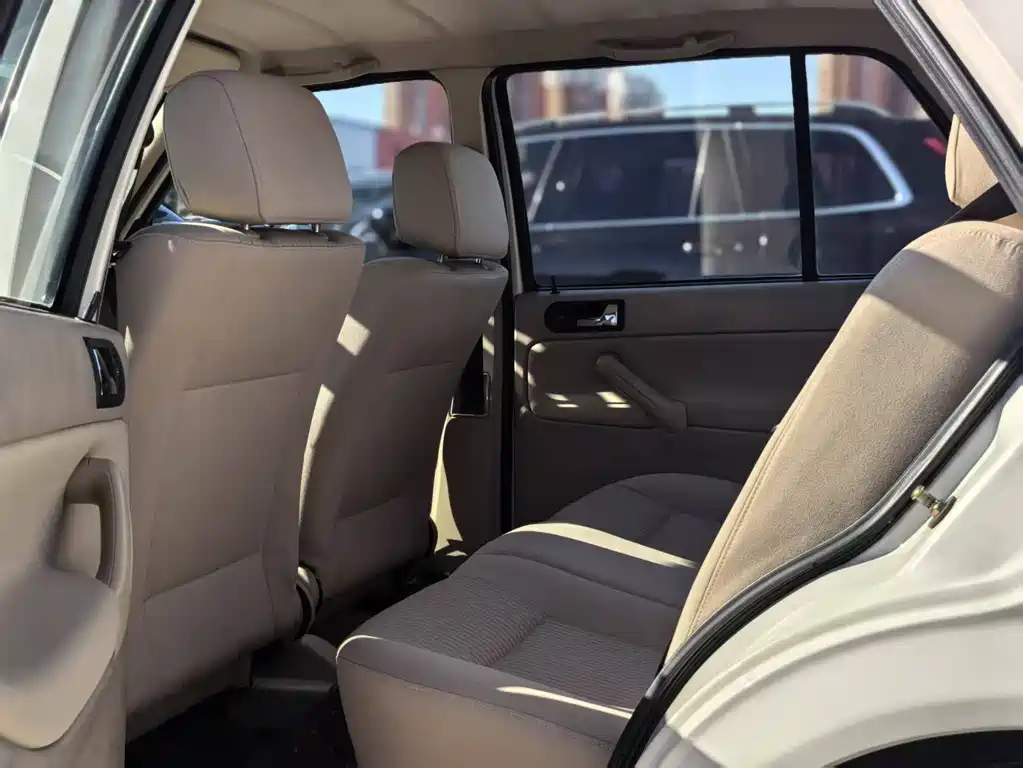 Jetta 1.6 L Avant-garde