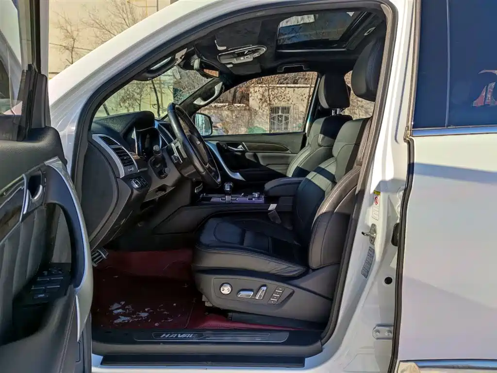 Haval H9 2.0 T Gasoline 4 WD Luxury 7-seat