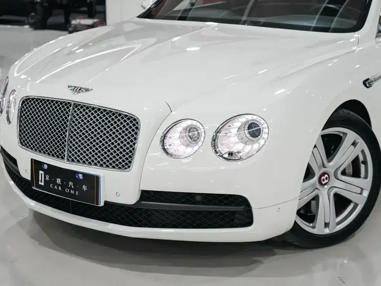 Bentley Flying Spur 4.0 T V8 Distinguished