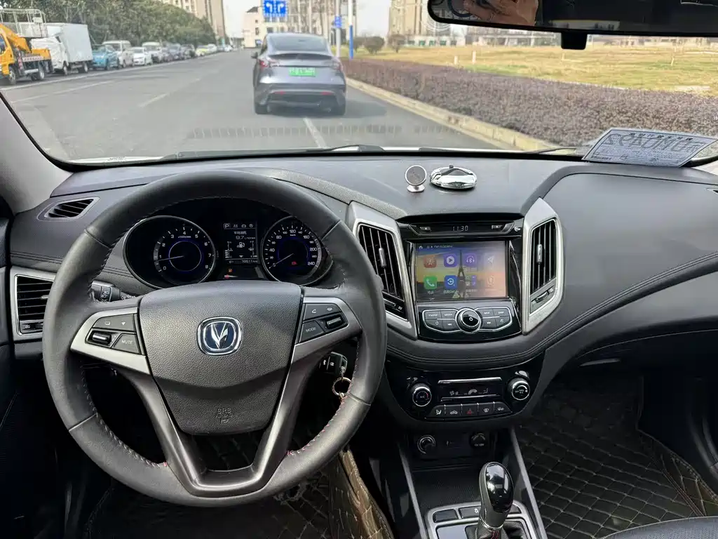 Eado XT 1.6 L GDI Auto Leading Trend CN-VI