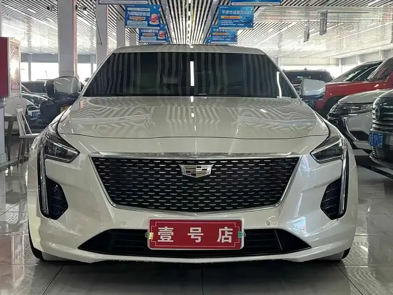Cadillac CT6 28 T Fashion