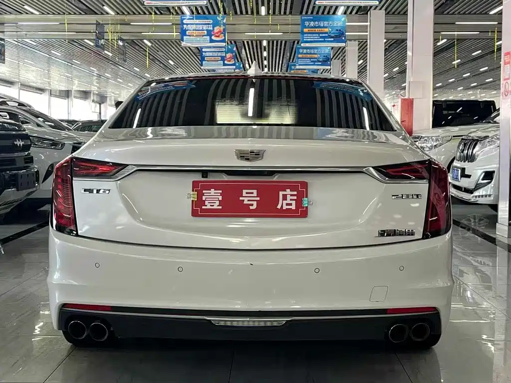 Cadillac CT6 28 T Fashion