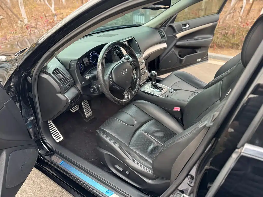Infiniti G Series G37 Sedan