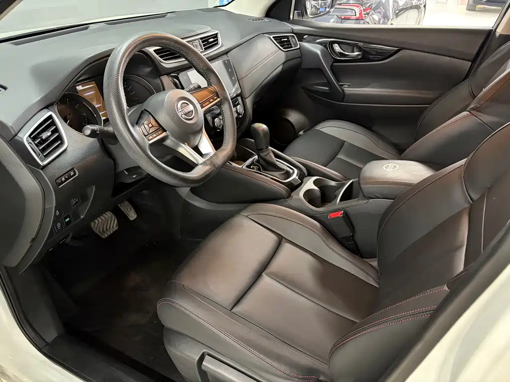 Qashqai Classic 2.0 L CVT XV Comfort