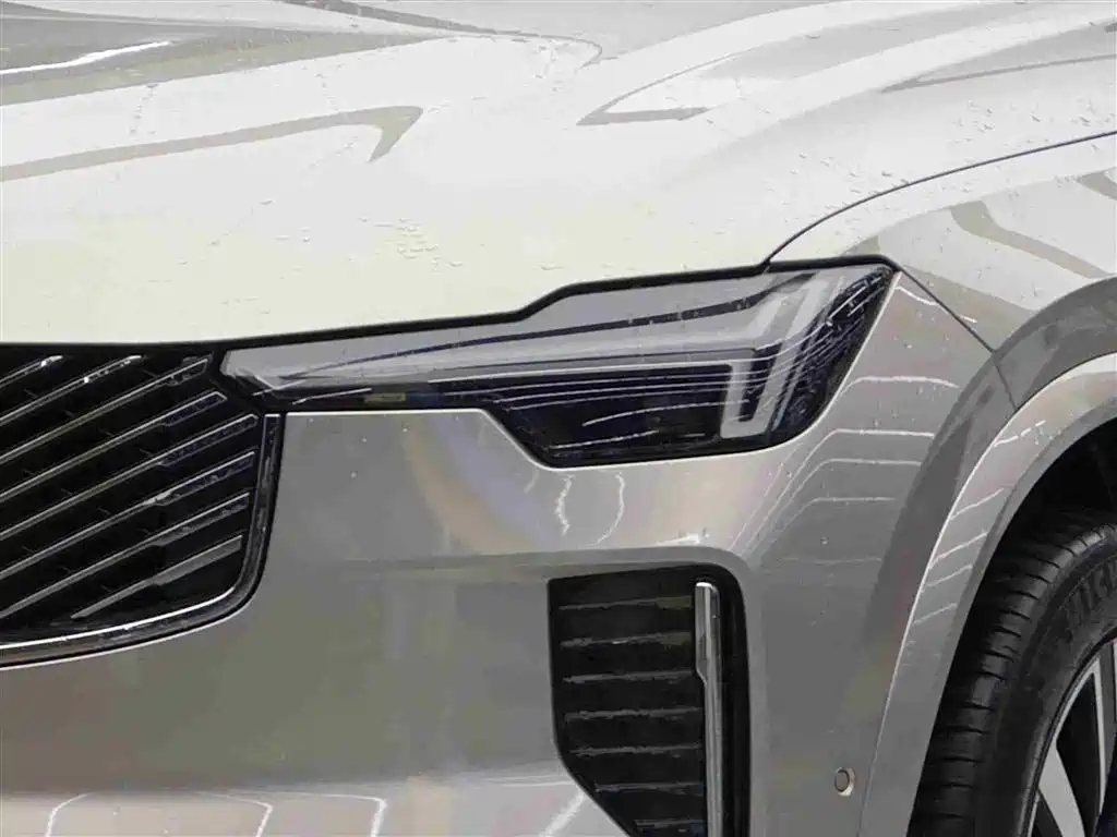 Volvo XC90 Facelift B6 Smart Vision Luxury 6-seat