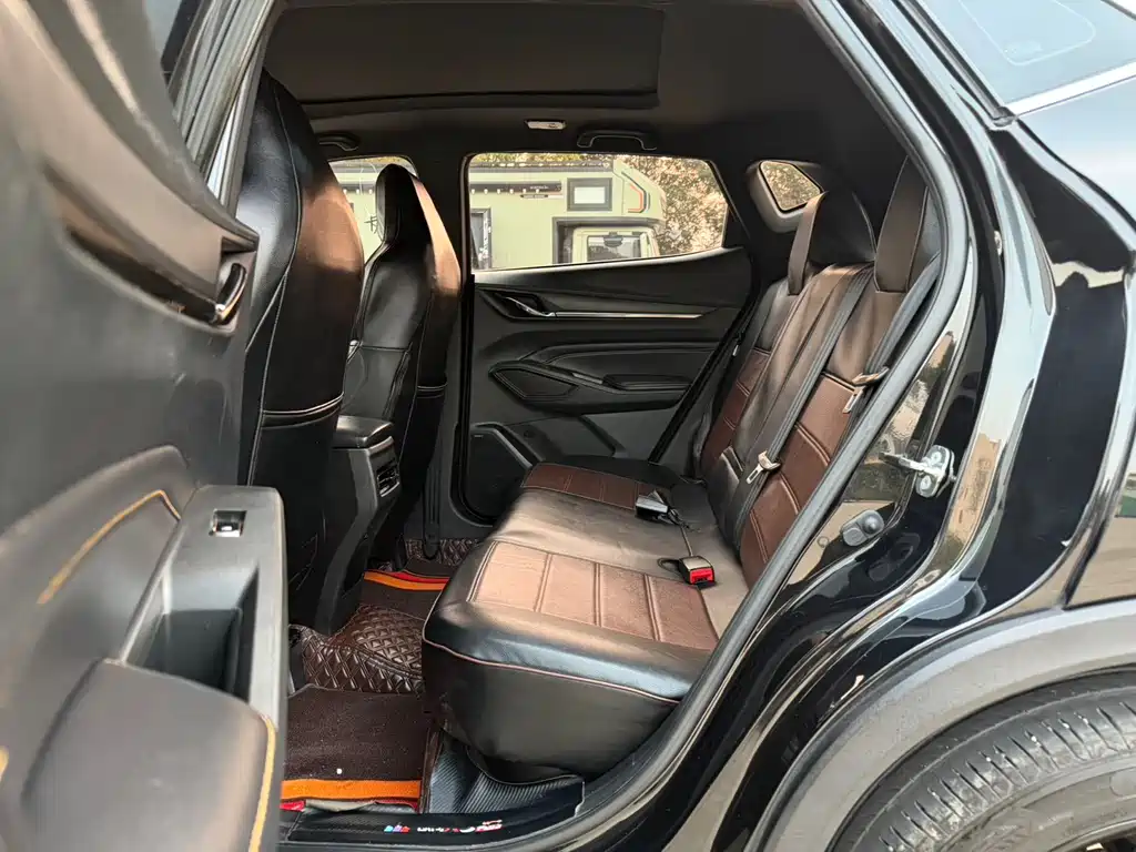 Changan Oshan X5 PLUS 1.5 T DCT Navigator