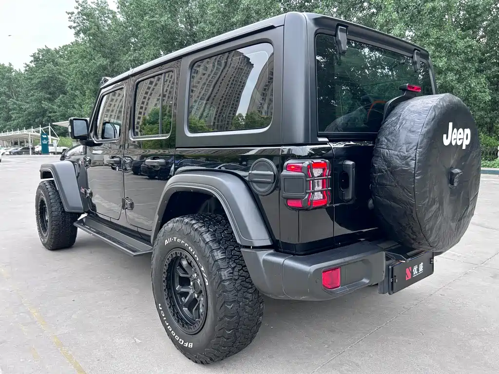 Wrangler 2.0 T Rubicon 4-door