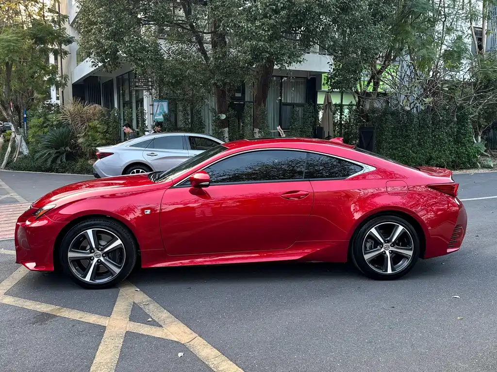 Lexus RC RC 300 F SPORT