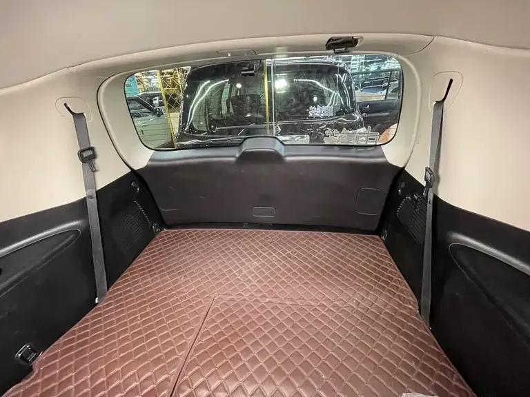 Nissan Patrol 5.6 L Standard
