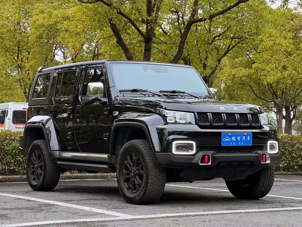 BAIC BJ40 2.0 T Auto 4 WD City Hunter Swordsman