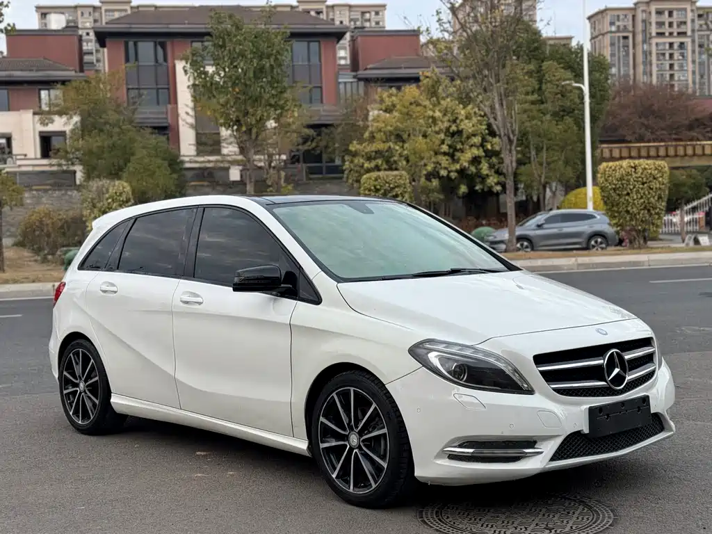 Mercedes-Benz B-Class B 200