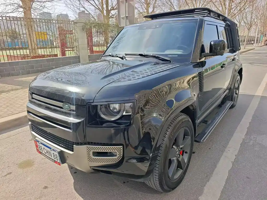 Land Rover Defender 110 3.0 T P400 X-DYNAMIC HSE
