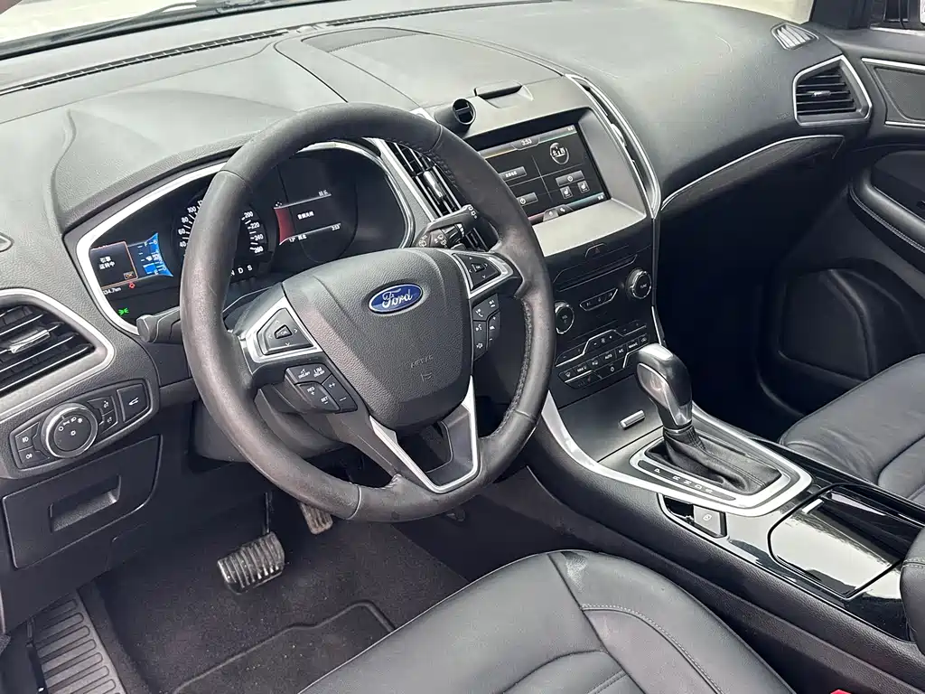 Edge 2.0 T GTDi 2 WD Grand Sharp