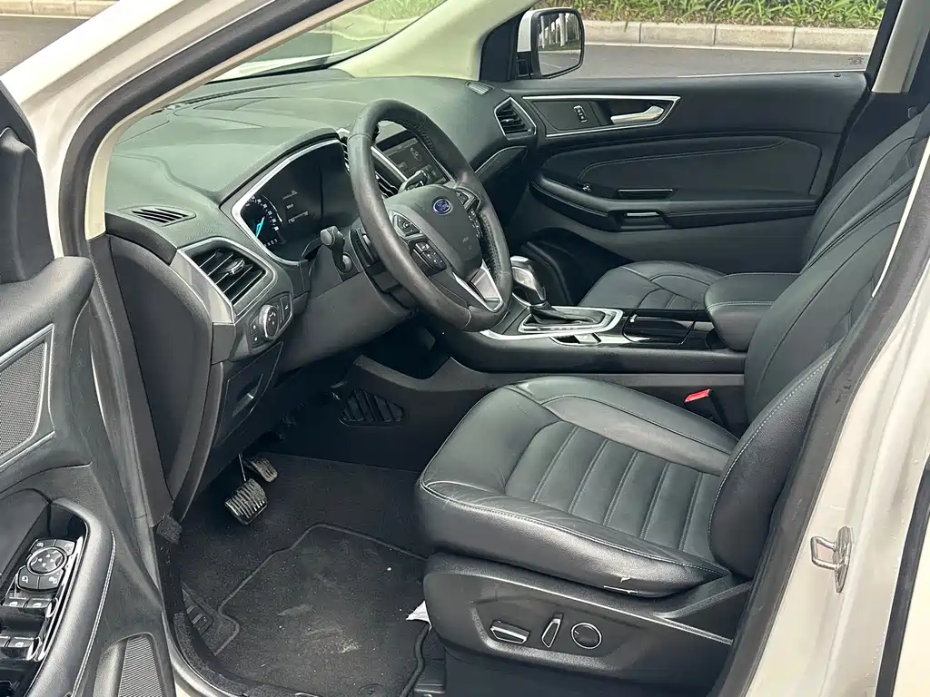 Edge 2.0 T GTDi 2 WD Grand Sharp