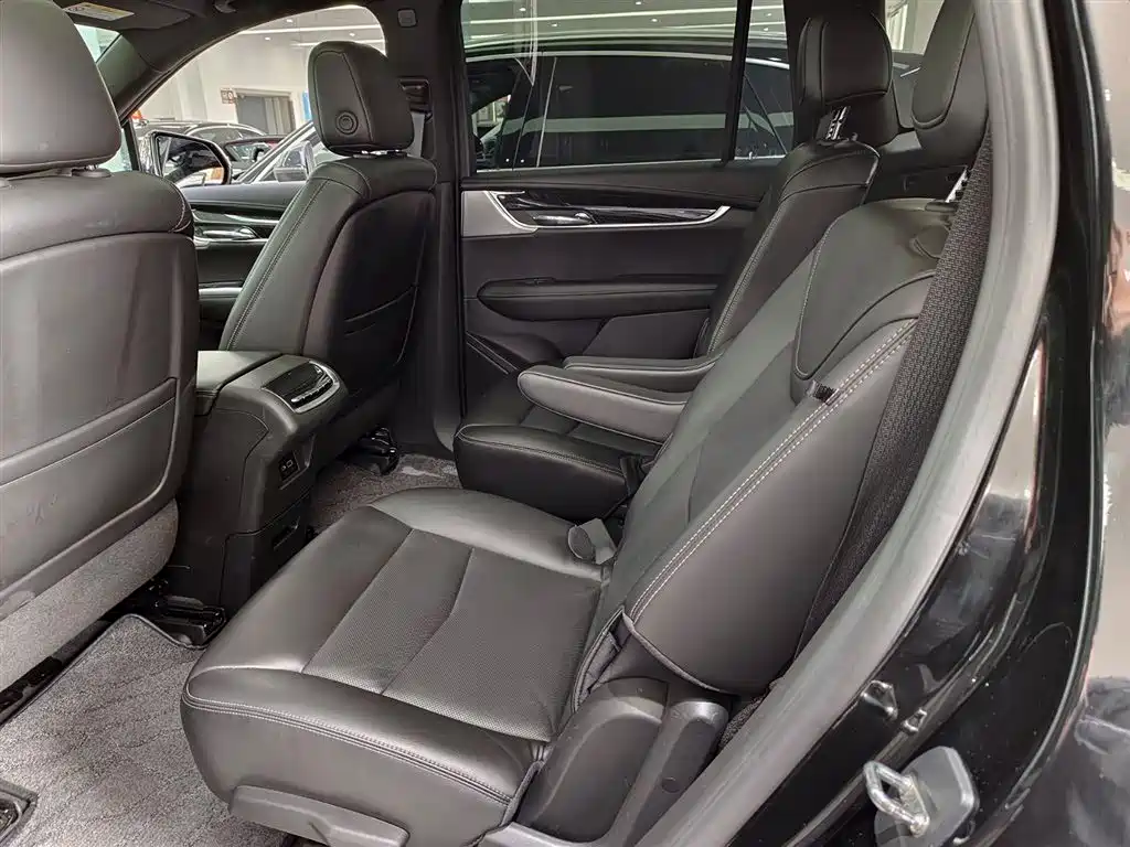 Cadillac XT6 28 T 6-seat 4 WD Luxury