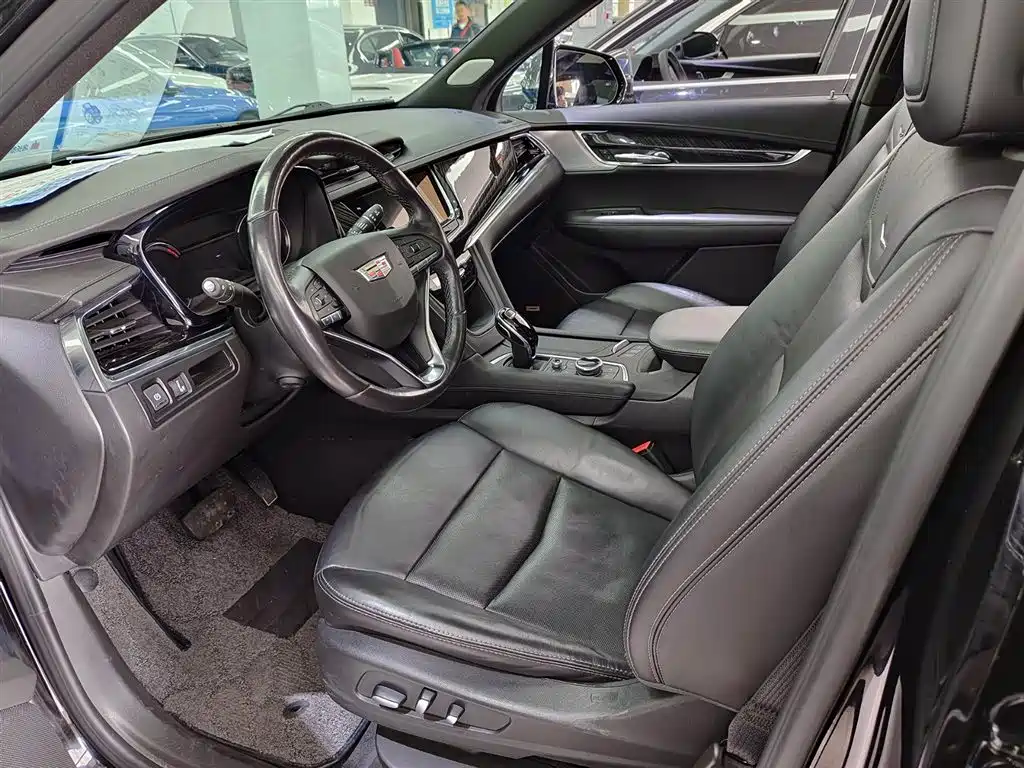 Cadillac XT6 28 T 6-seat 4 WD Luxury
