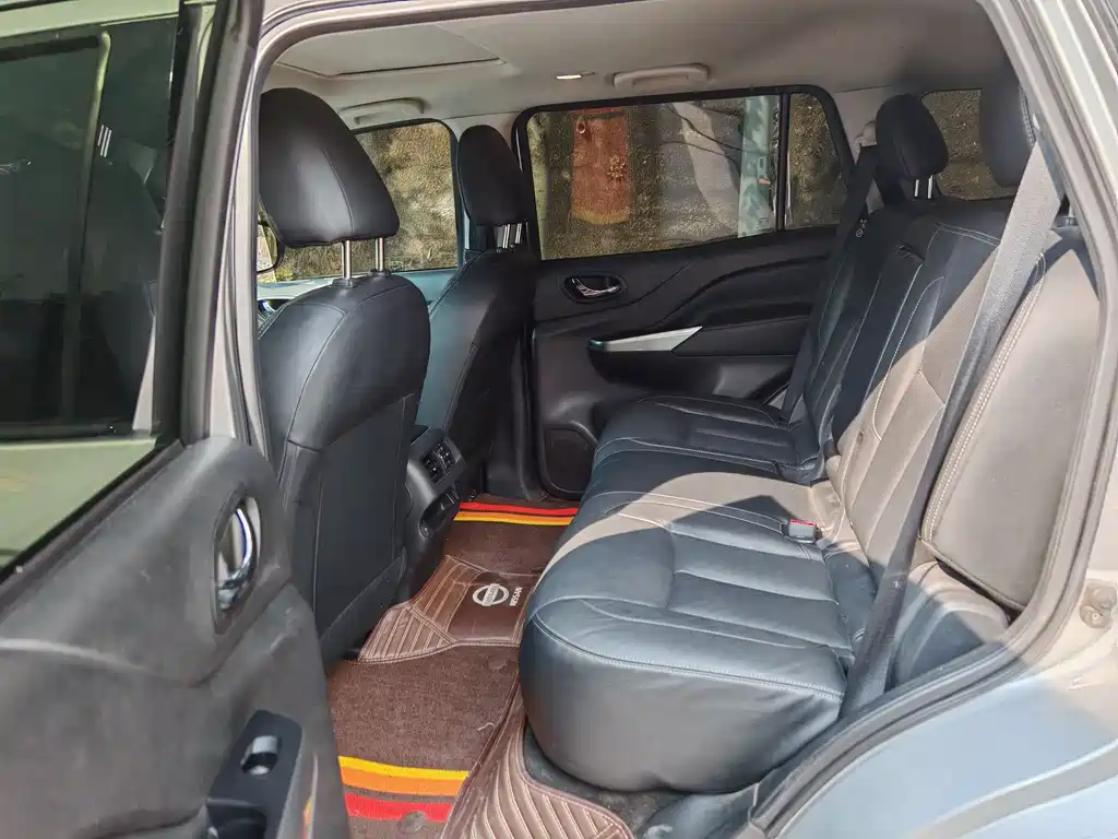 Terra 2.5 L Auto 4 WD Luxury