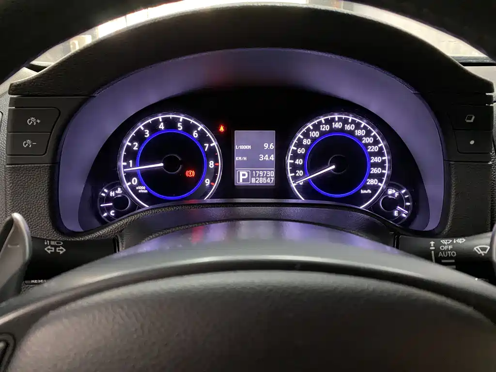 Infiniti G Series G25 Sedan Luxury Sport